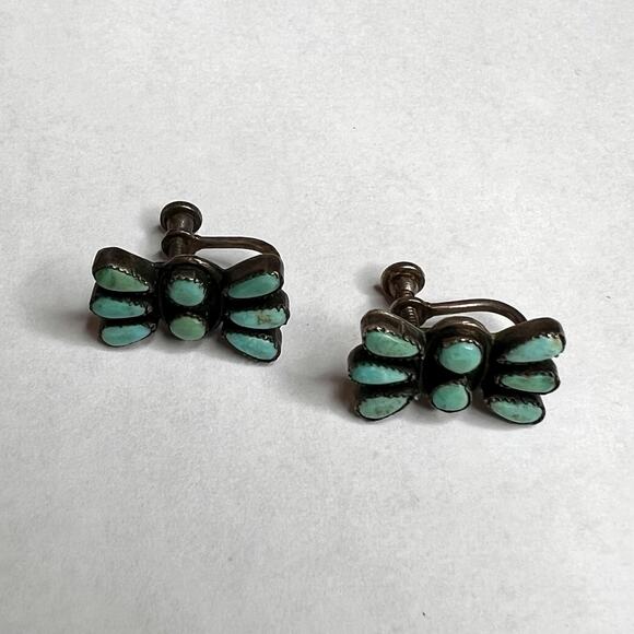 Vintage Zuni Sterling Silver Earrings -Petit Point Turquoise – Screw Back30 - Picture 1 of 5